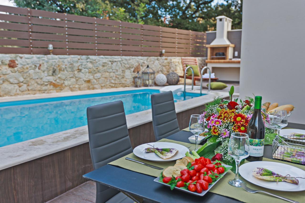 All Seasons Villas Gállos Buitenkant foto